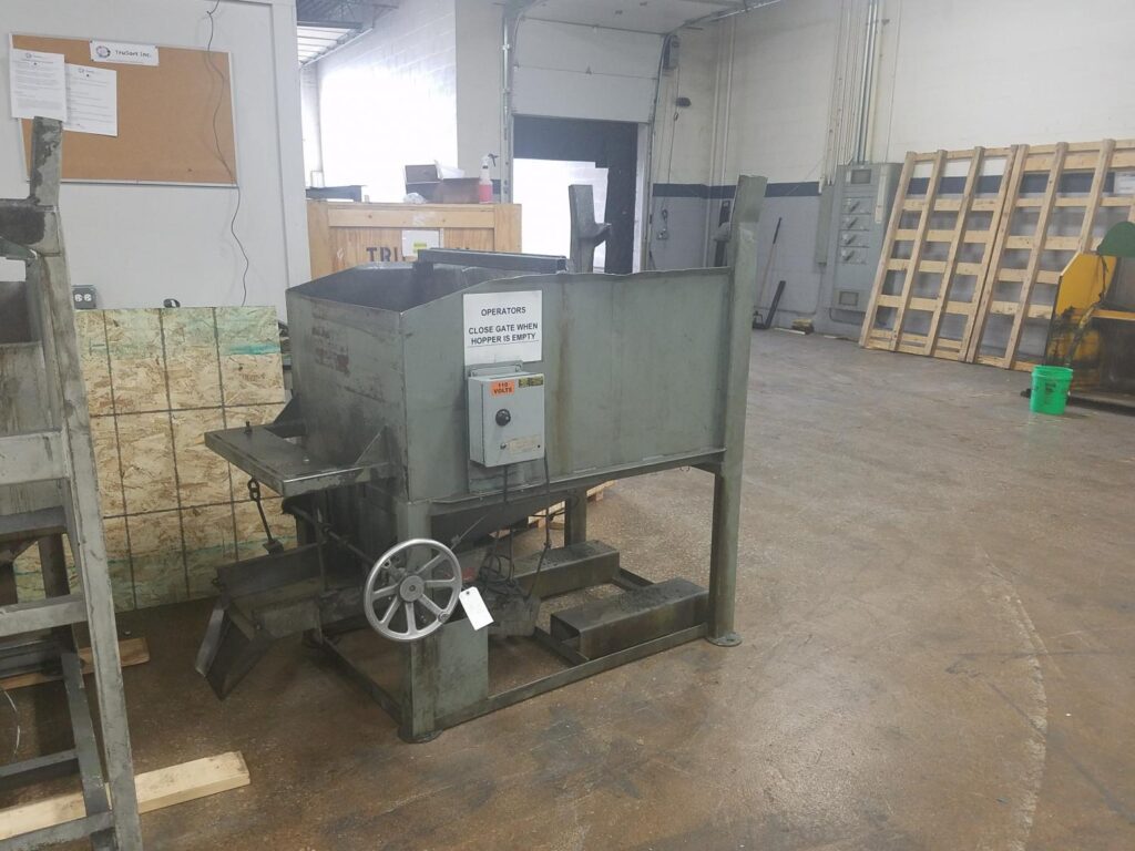 Gravity Loader #1 – 14" Wide Track – 11" F to C